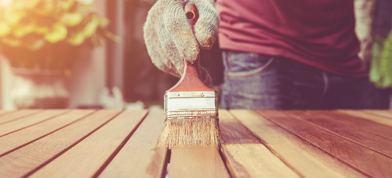 how to care for paint brushes after use